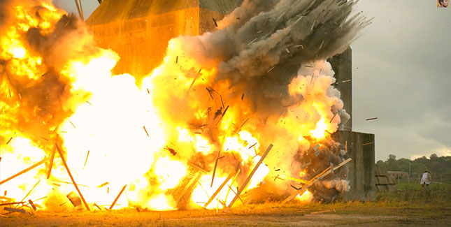 Explosive Slow Motion Aufnahmen mit 2.500 fps