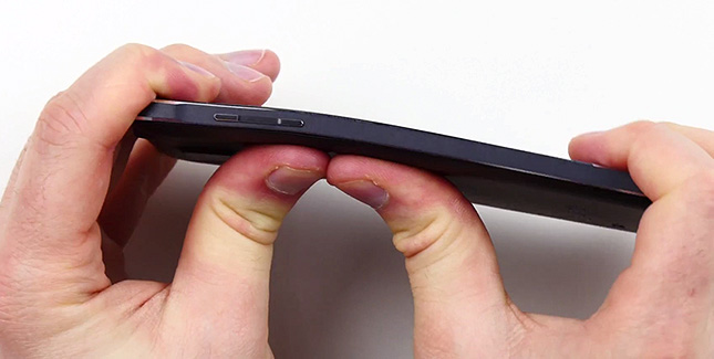 #Bendgate – Galaxy Note 4 ist ebenso biegsam