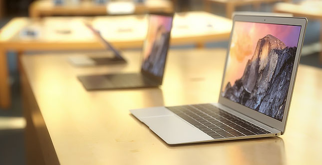 MacBook Air 2015 (12 Zoll) jetzt als 3D-Mockup anschauen