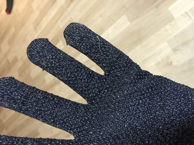 mujjo touchscreen gloves 2